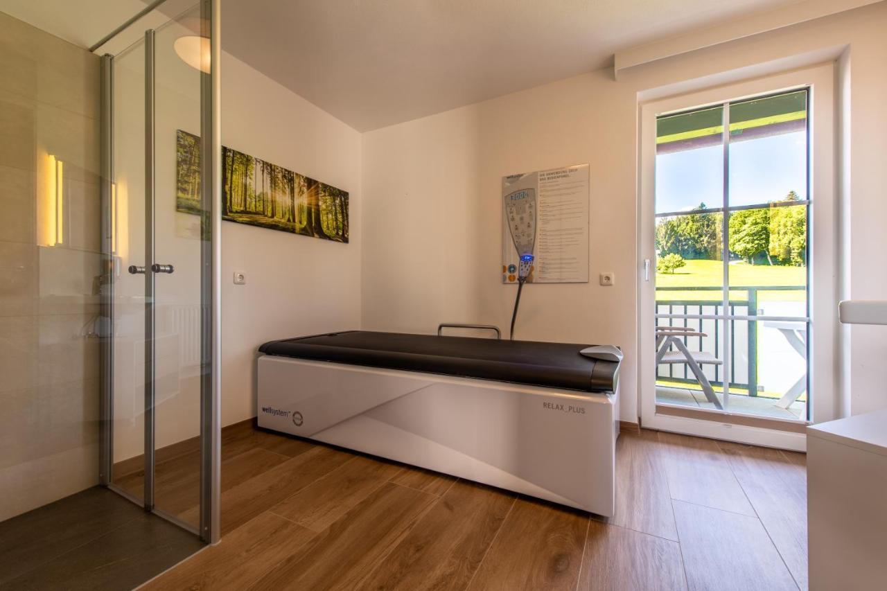Hotel Irmgard Strass im Attergau المظهر الخارجي الصورة